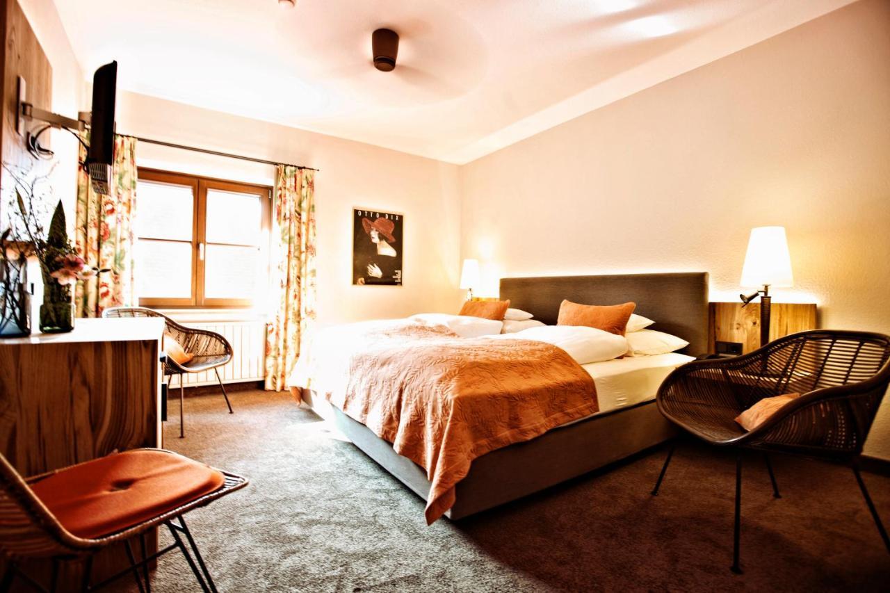 Historisches Gasthaus Hotel Hirschen Horn Gaienhofen  Bagian luar foto